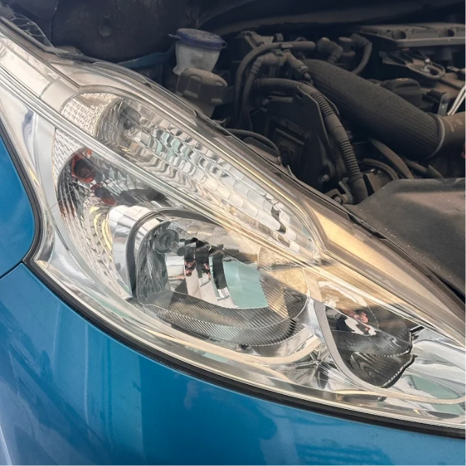 Headlight restoration Burton-on-Trent – clear headlight after professional restoration