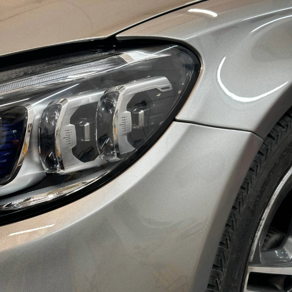 Car body repair Burton-on-Trent – repaired front wing on silver Mercedes